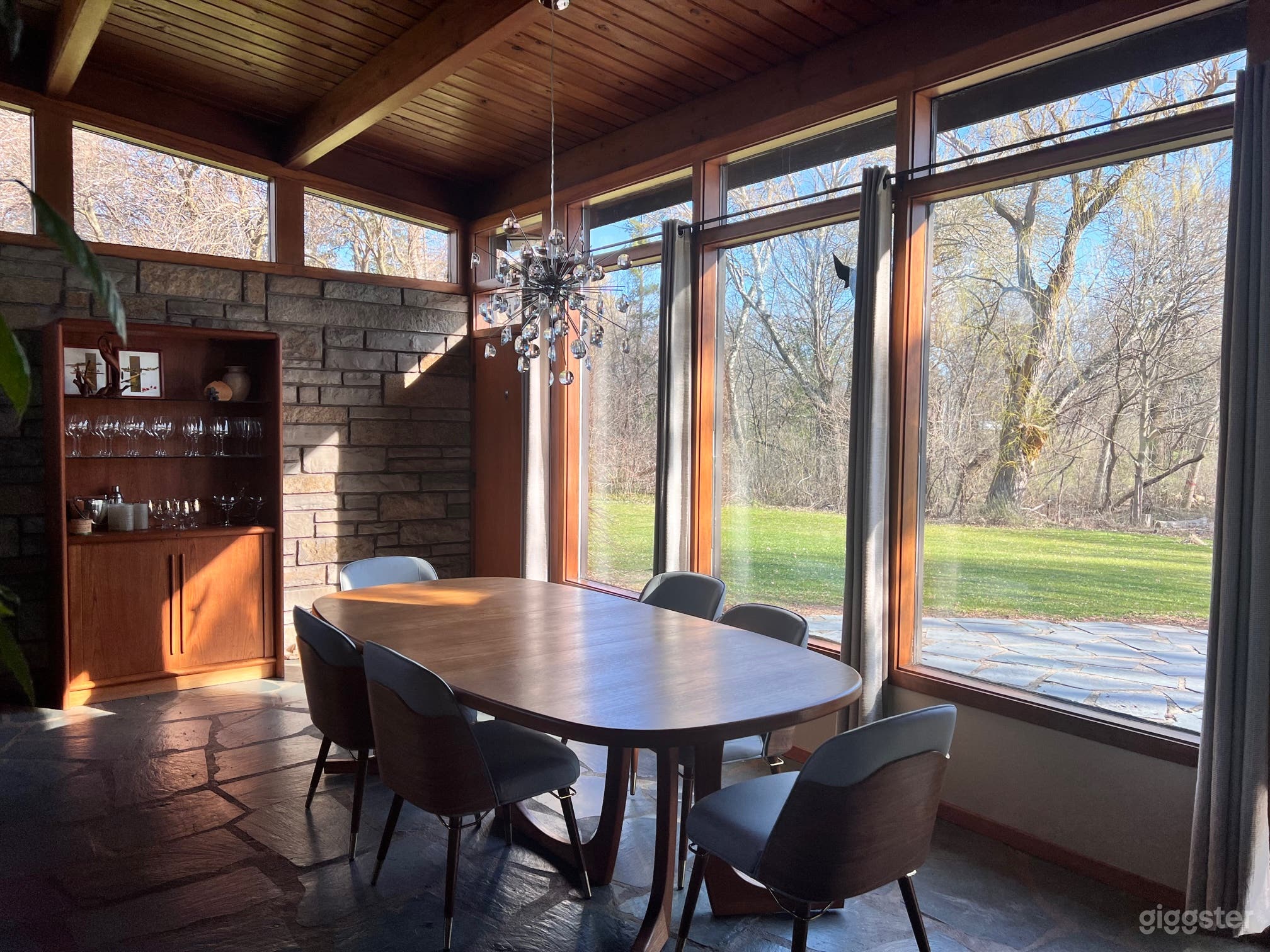 1955 Mid-Century Modern House Photo 4