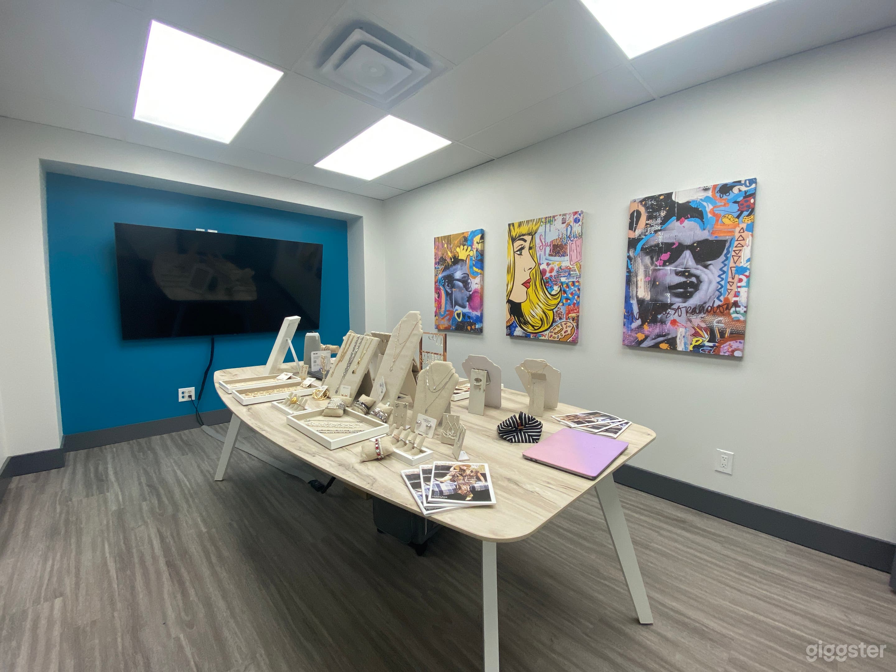 Boardroom Photo 2