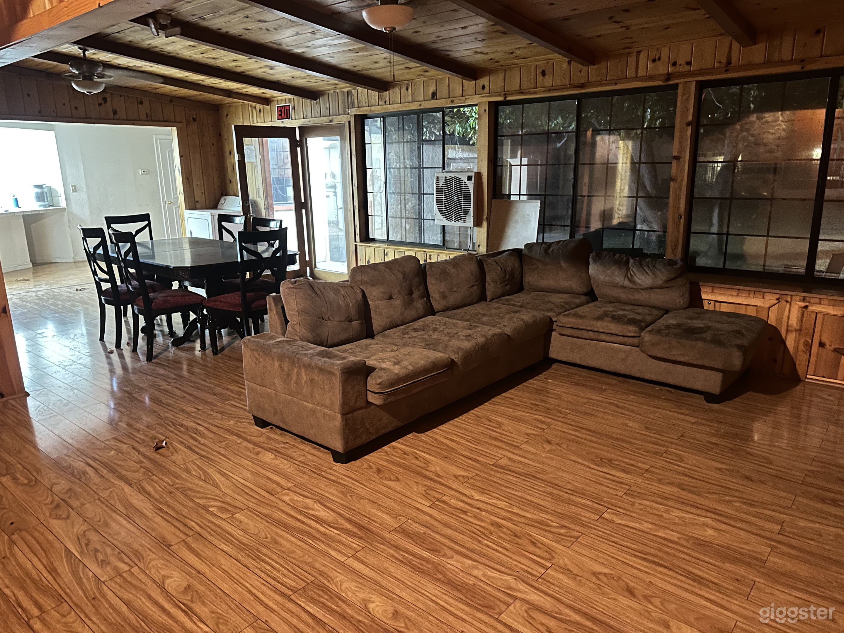 Cinematic Ranch in Lancaster: Vintage Aesthetic, Empty Pool, Photo 2