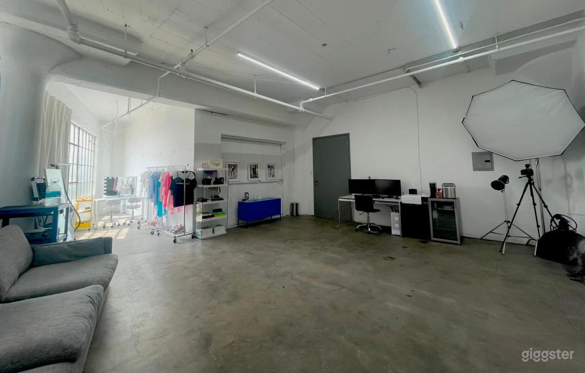 DTLA Daylight Studio + Best LA rooftop view Photo 4