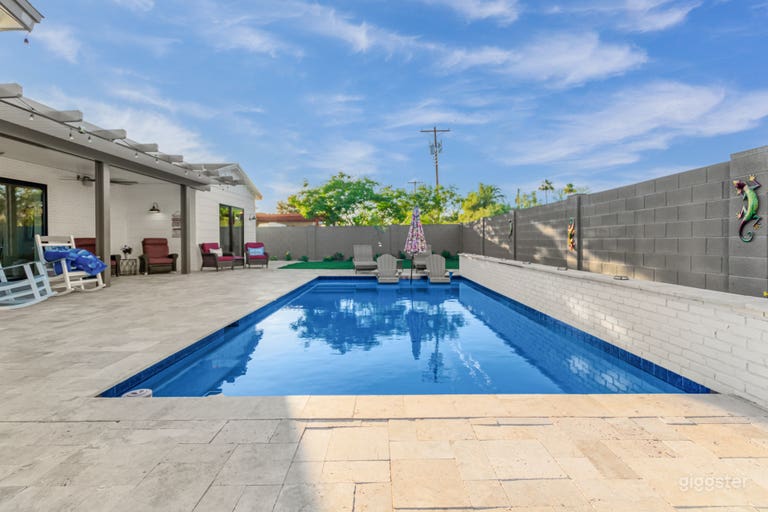  Heated Pool with Camelback Mountain Views 