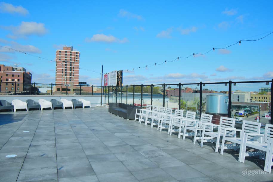 Premiere Outdoor Venue Space Photo 1