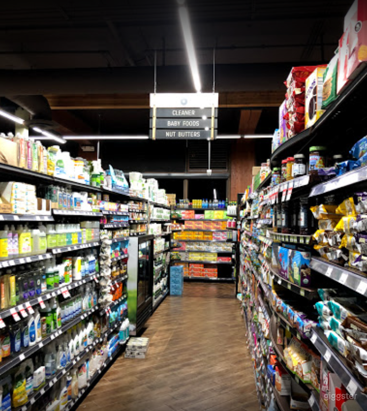 Spacious Health Food Store Perfect for Photoshoots and Productions in Thousand Oaks Photo 4