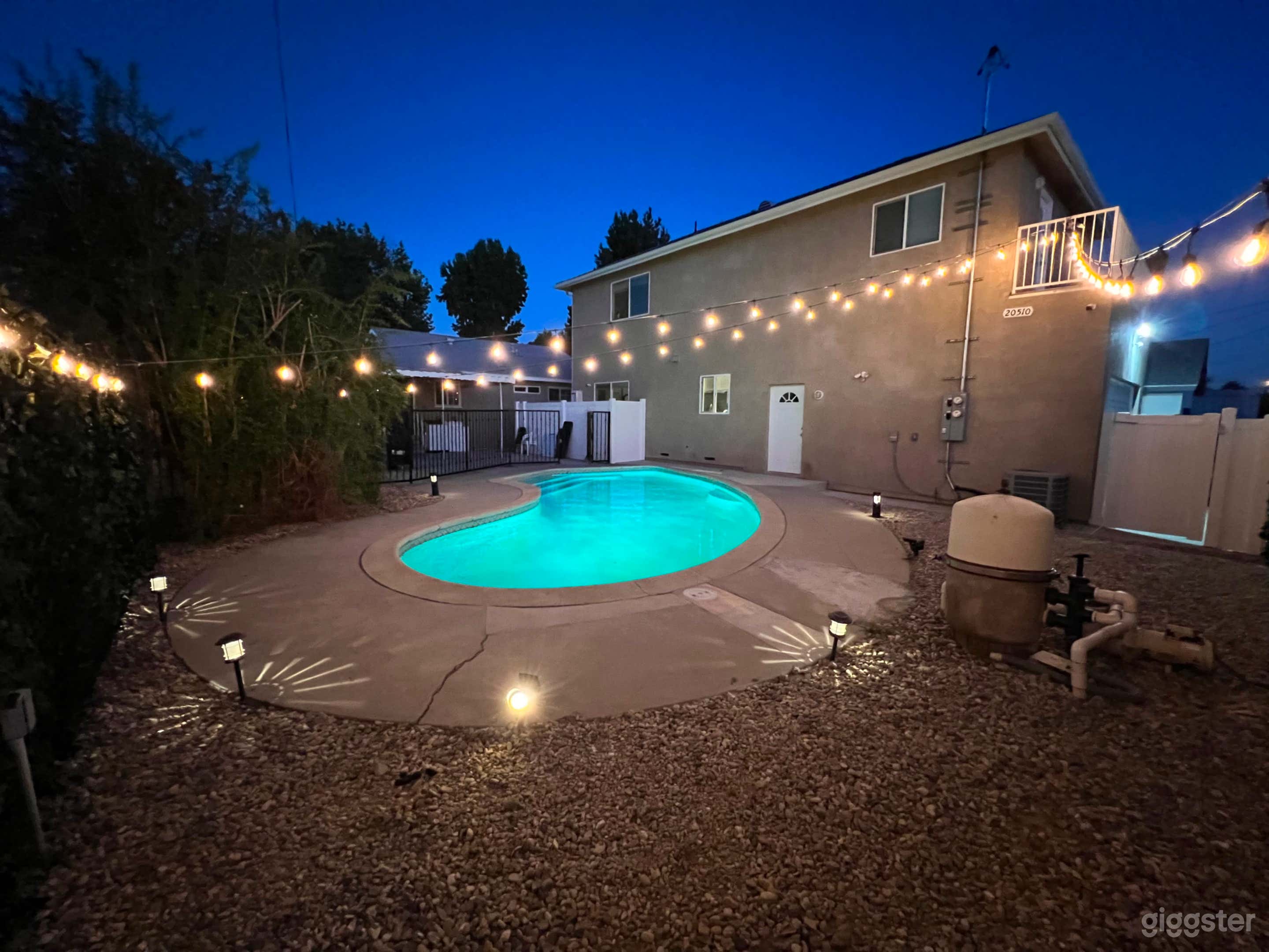 Cozy Backyard Space, Swimming Pool in the Valley Photo 3