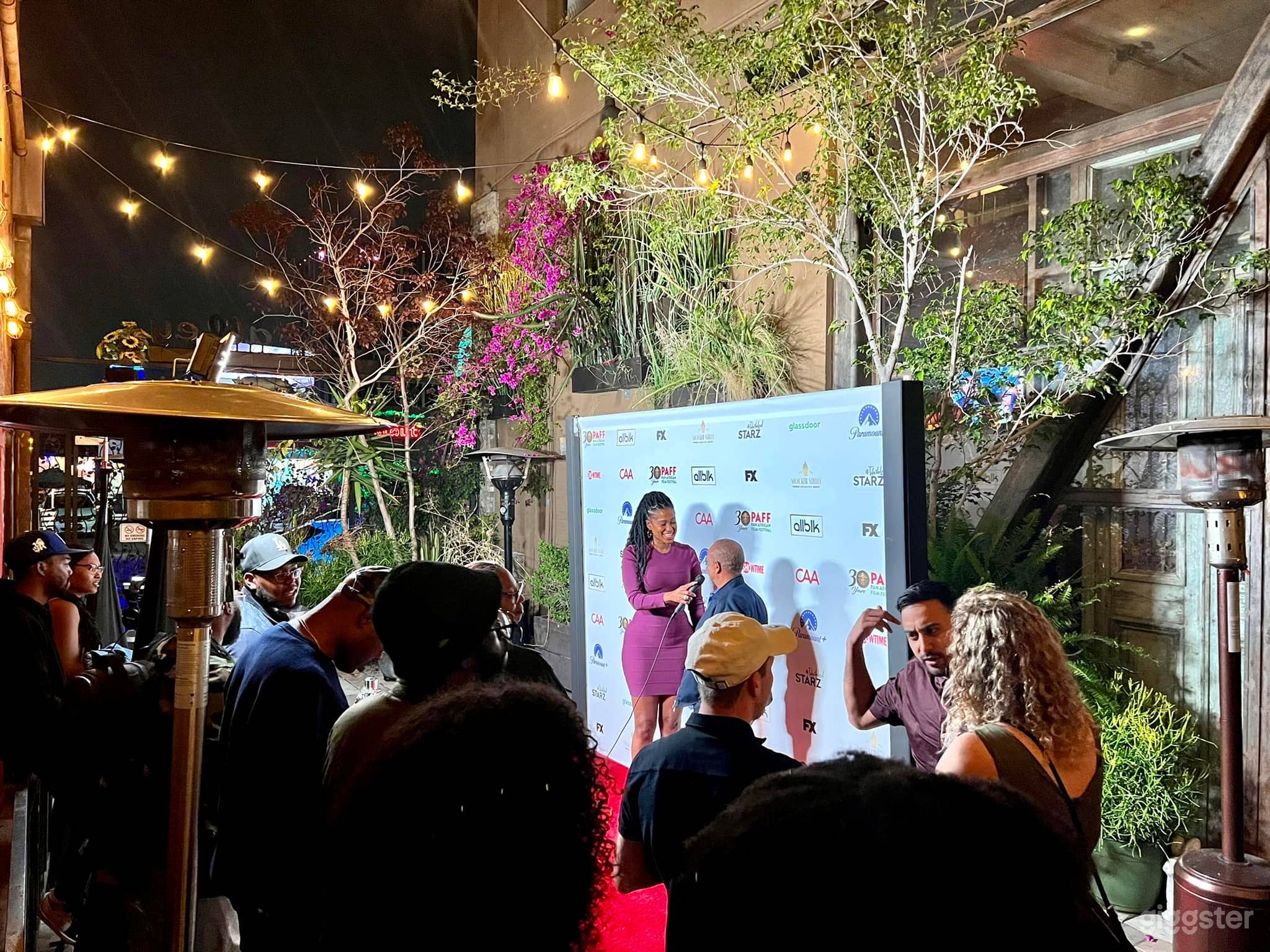 Hollywood Landmark Event Space Bar Restaurant Photo 4