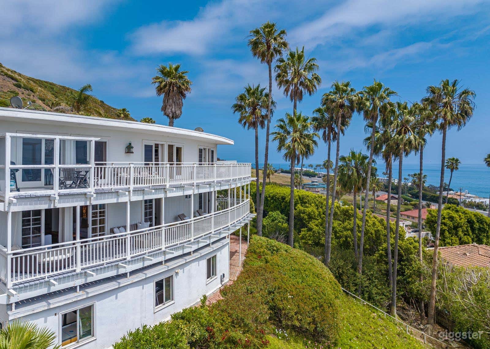 Malibu 4000 s.f. Beach view Home Huge Ocean Views  Photo 3