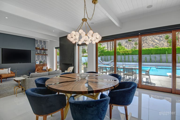  Palm Springs Paradise 