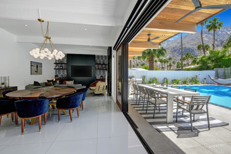  Palm Springs Paradise 