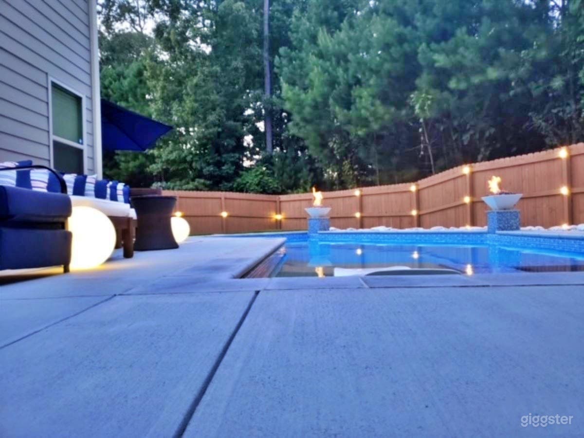 Refreshing Pool with Lounge Photo 2