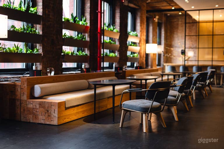  Dreamy Soho Loft With Sushi Bar and Vinyl Records 