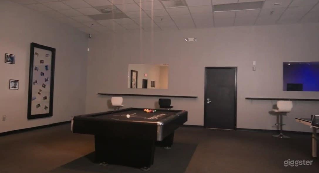 Recording Studio Lounge Area in Gastonia Photo 4