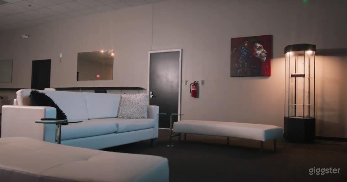 Recording Studio Lounge Area in Gastonia Photo 3