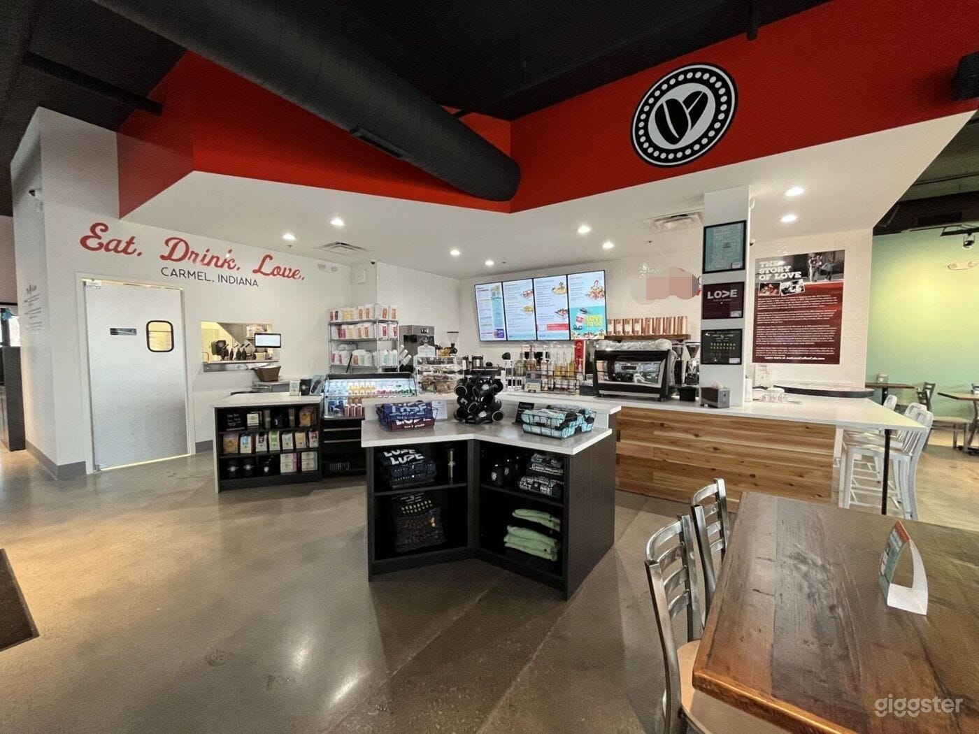 Chic Coffee Shop Venue for Memorable Events and Intimate Gatherings Photo 1