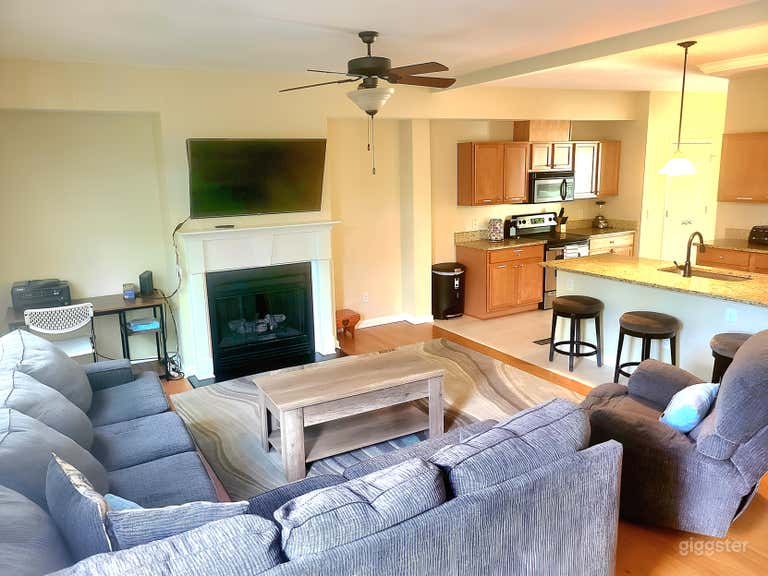  Modern 3-Level Townhouse in Duluth, GA 