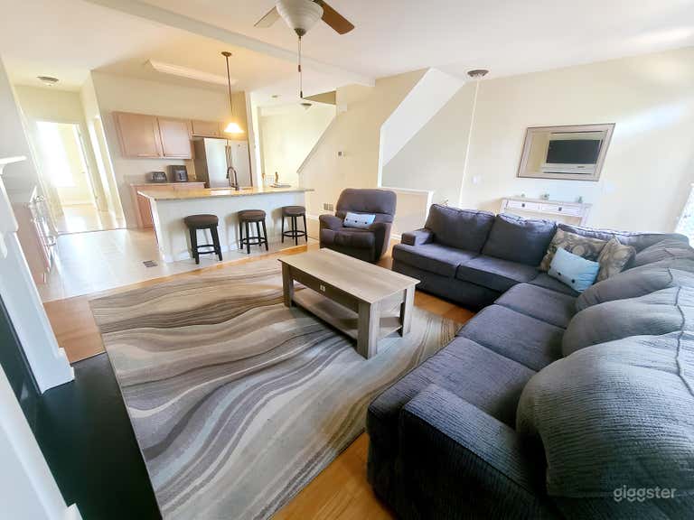  Modern 3-Level Townhouse in Duluth, GA 