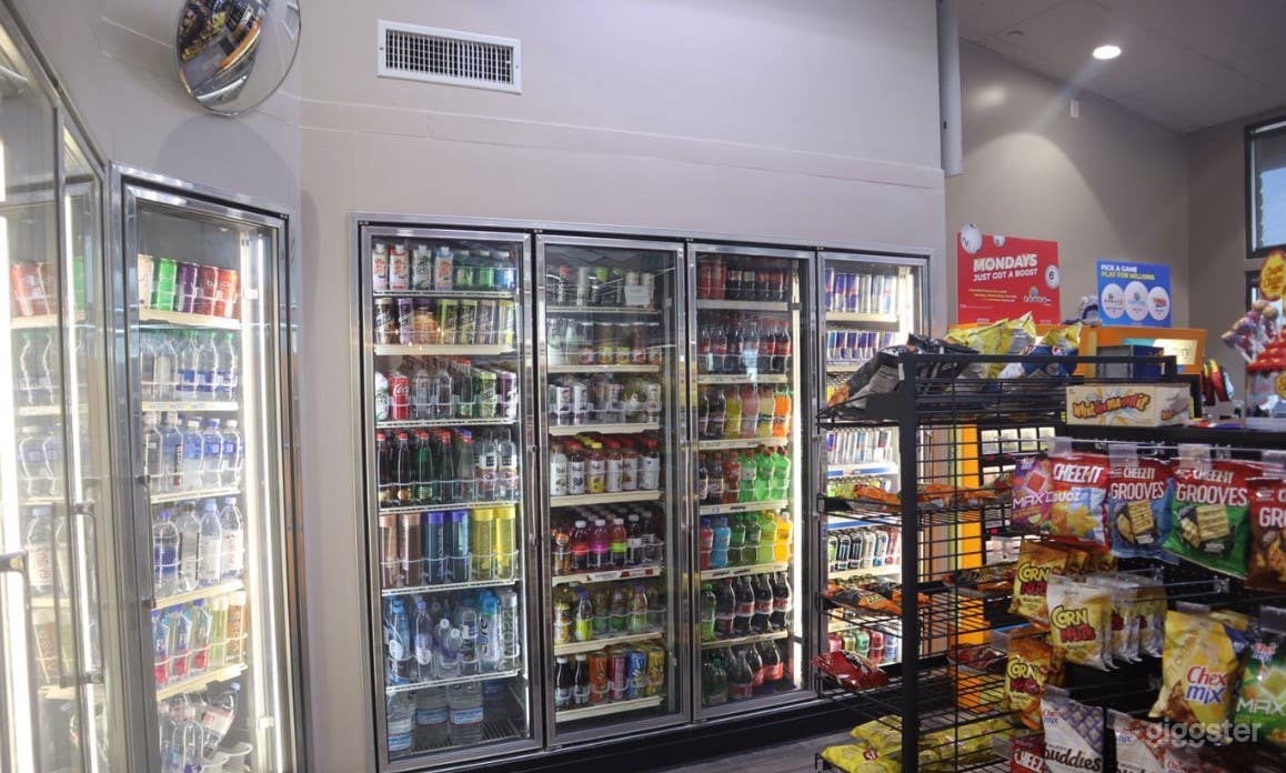 Fully Loaded and Functioning Convenience Store  Photo 4