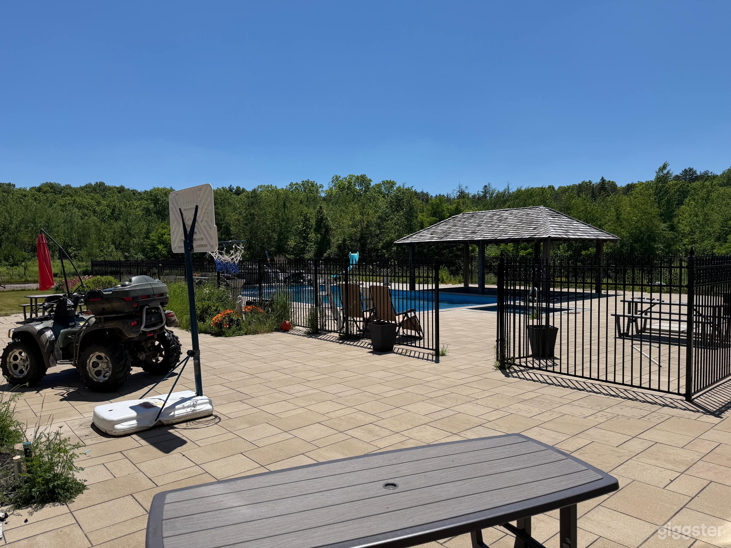 25 x 50 Feet heated pool with Hot tube in Milton Photo 4