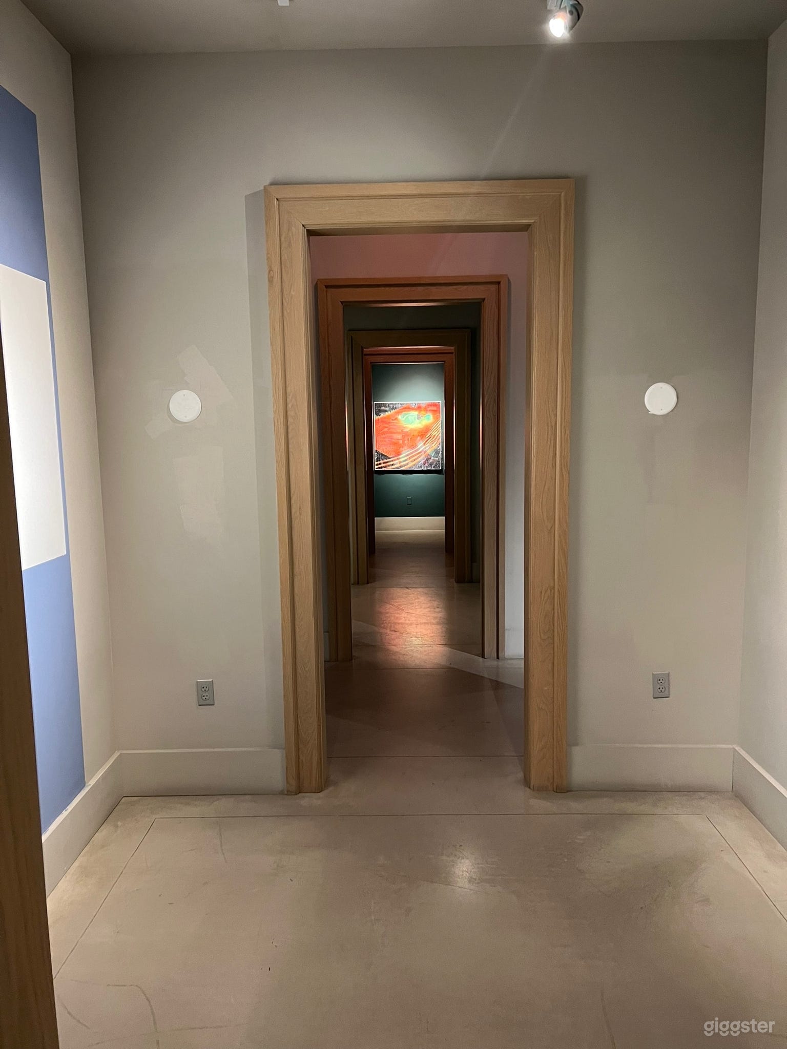 Small and large rooms, cozy or superfluous - you decide.