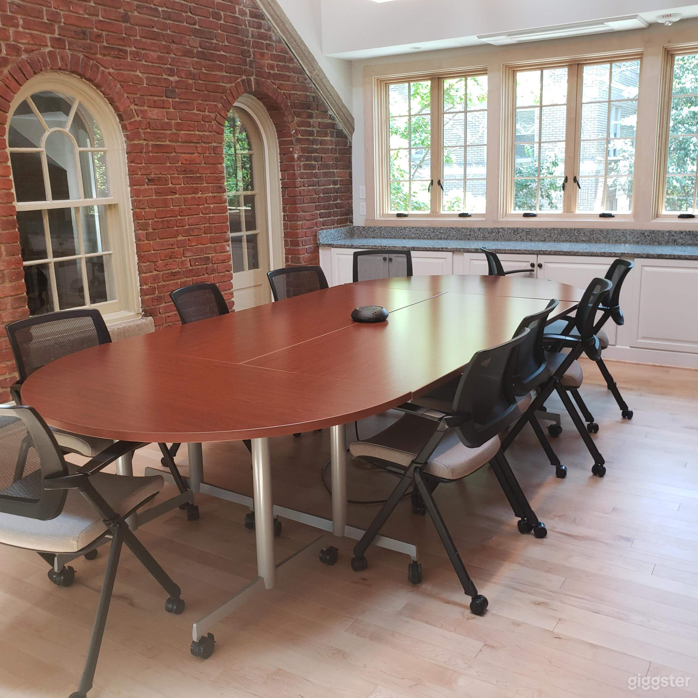 New Conference Room Photo 4