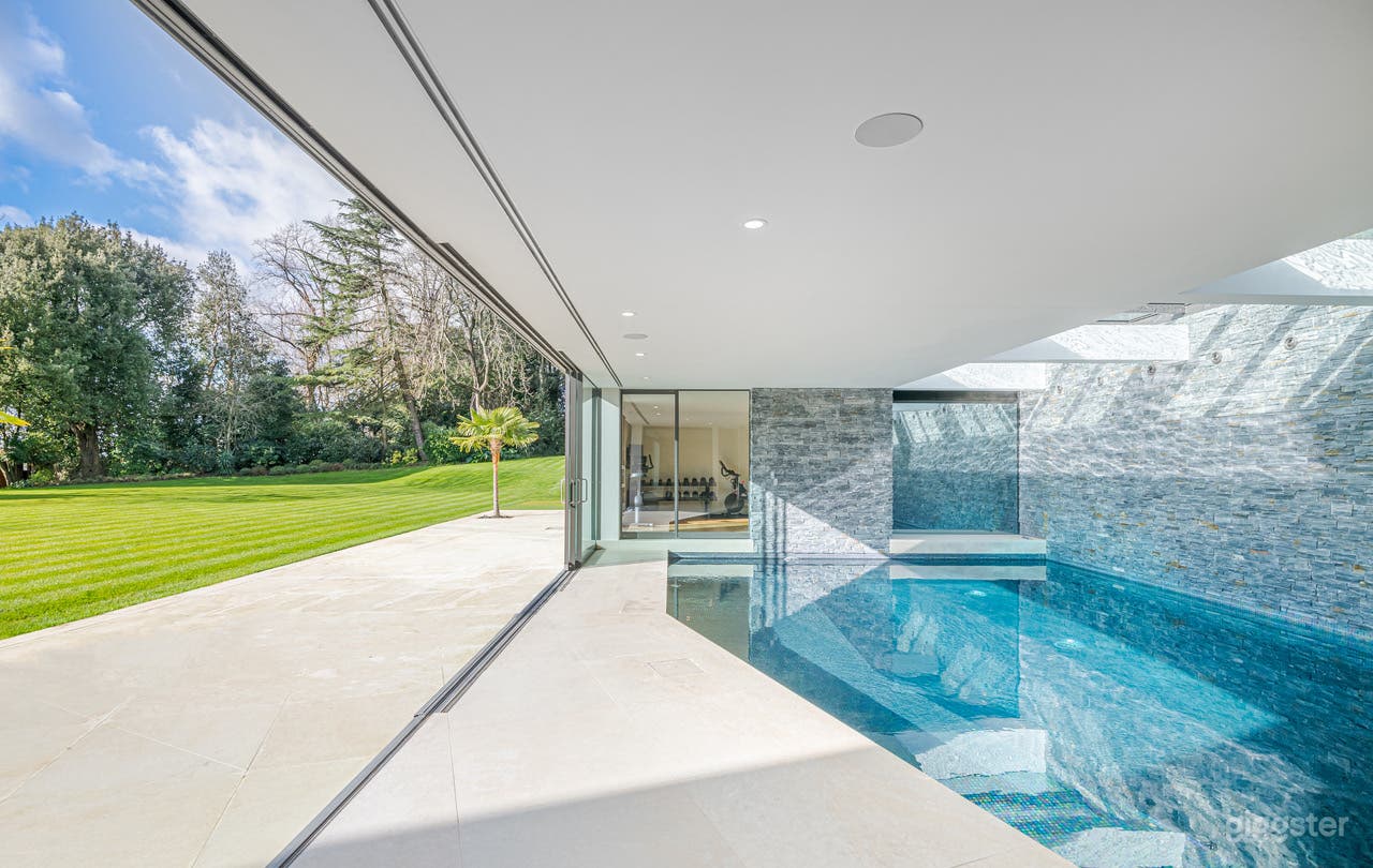 Kingston Glass House Photo 1