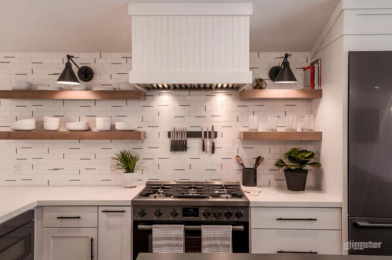  Modern Spanish Encinitas Home with New Pool & Yard 