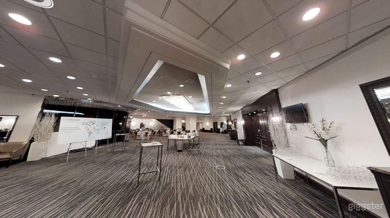 FOYER REGENCE ABC Photo 2