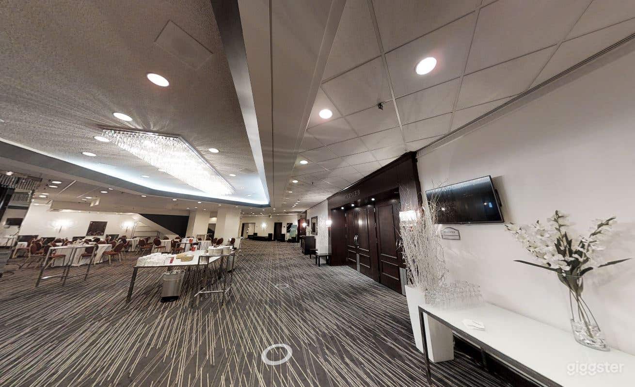 FOYER REGENCE ABC Photo 4