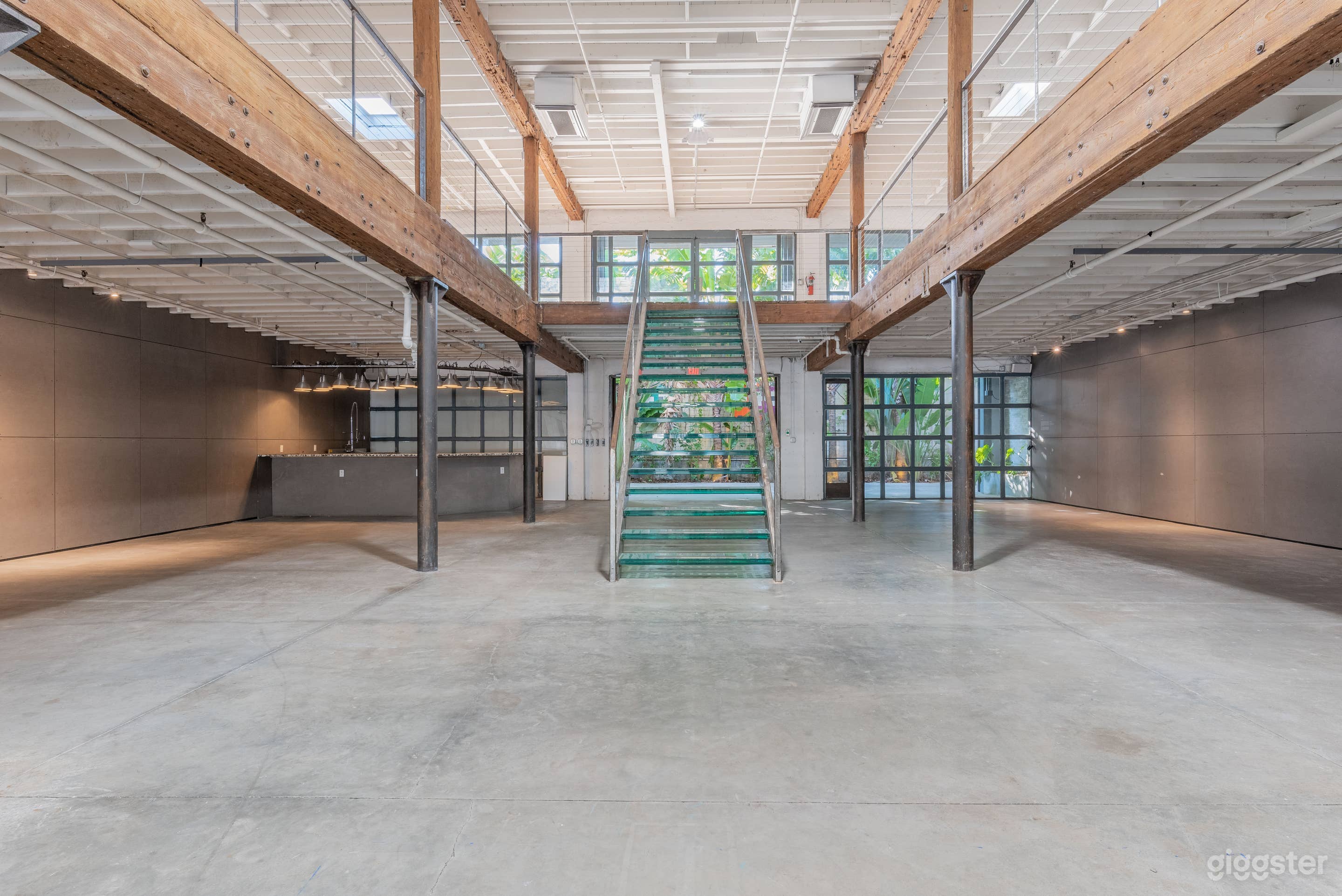 Spacious Event Space in Miami Photo 1