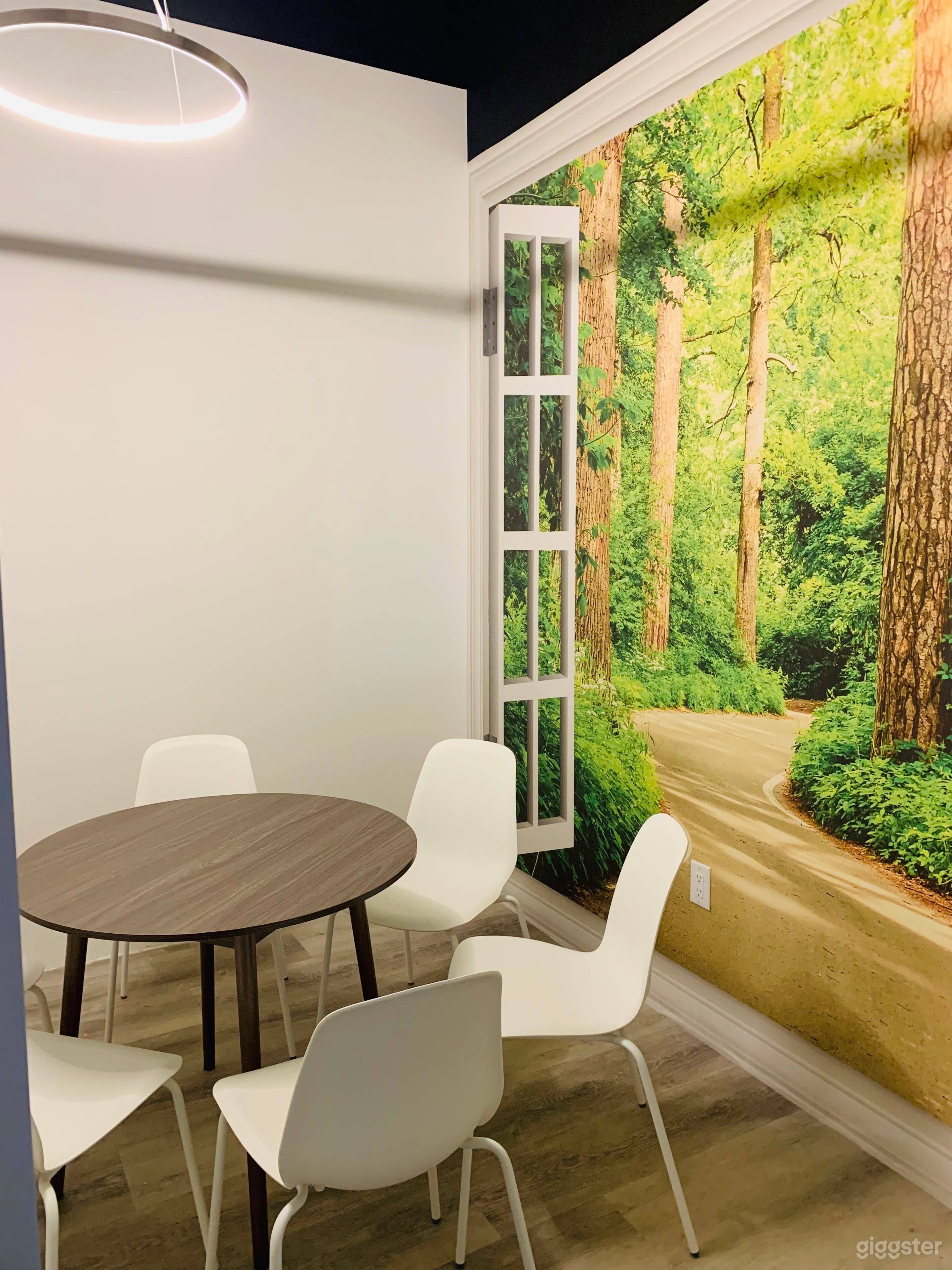 Wayfinding can be difficult, a light at the end of a tunnel is always encouraging. Find a new, right path and see your bright future in this room.