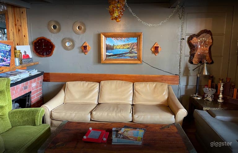  Bright and Cozy Family Restaurant in Portland 