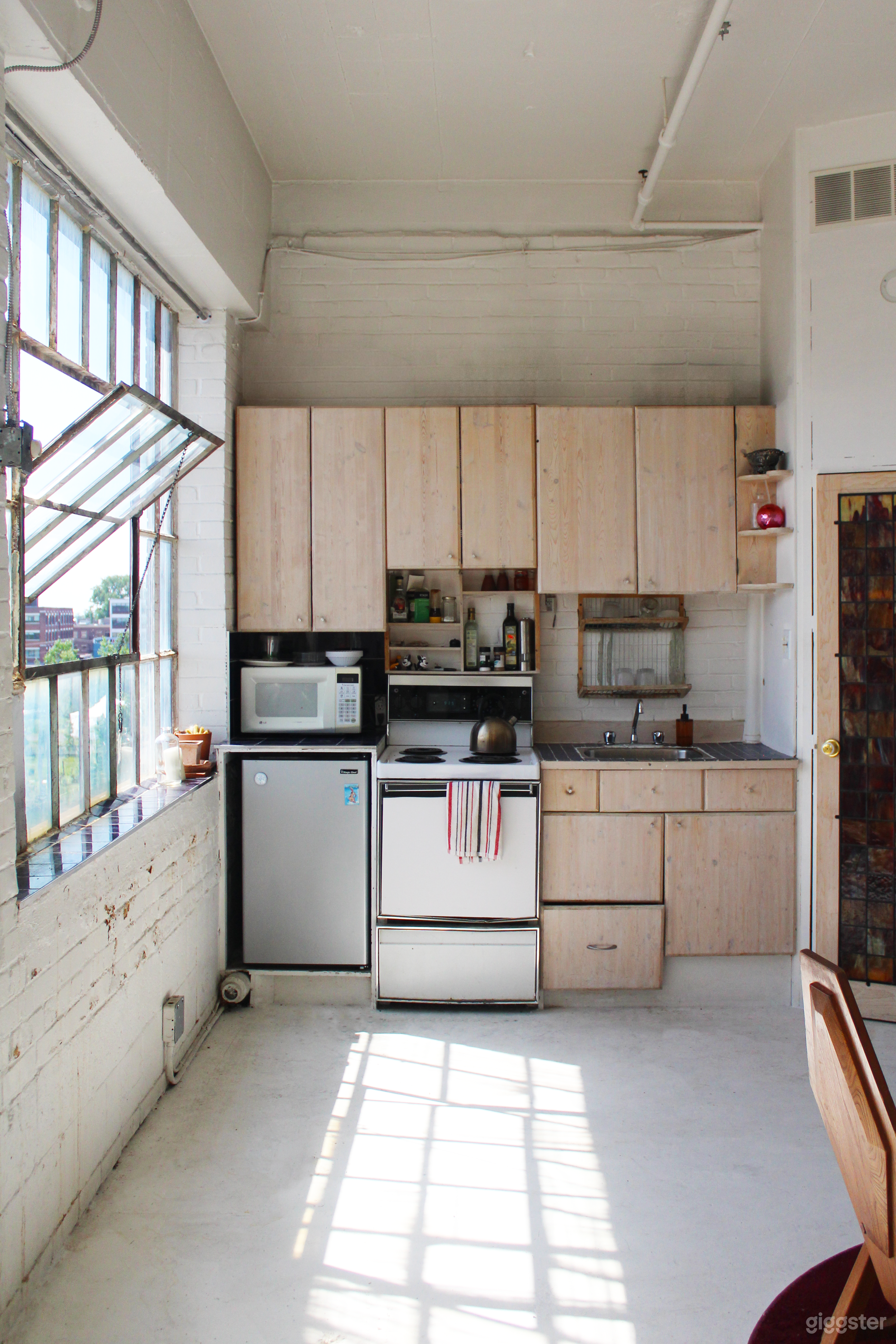 Interior Designer’s Studio Loft Office Photo 2