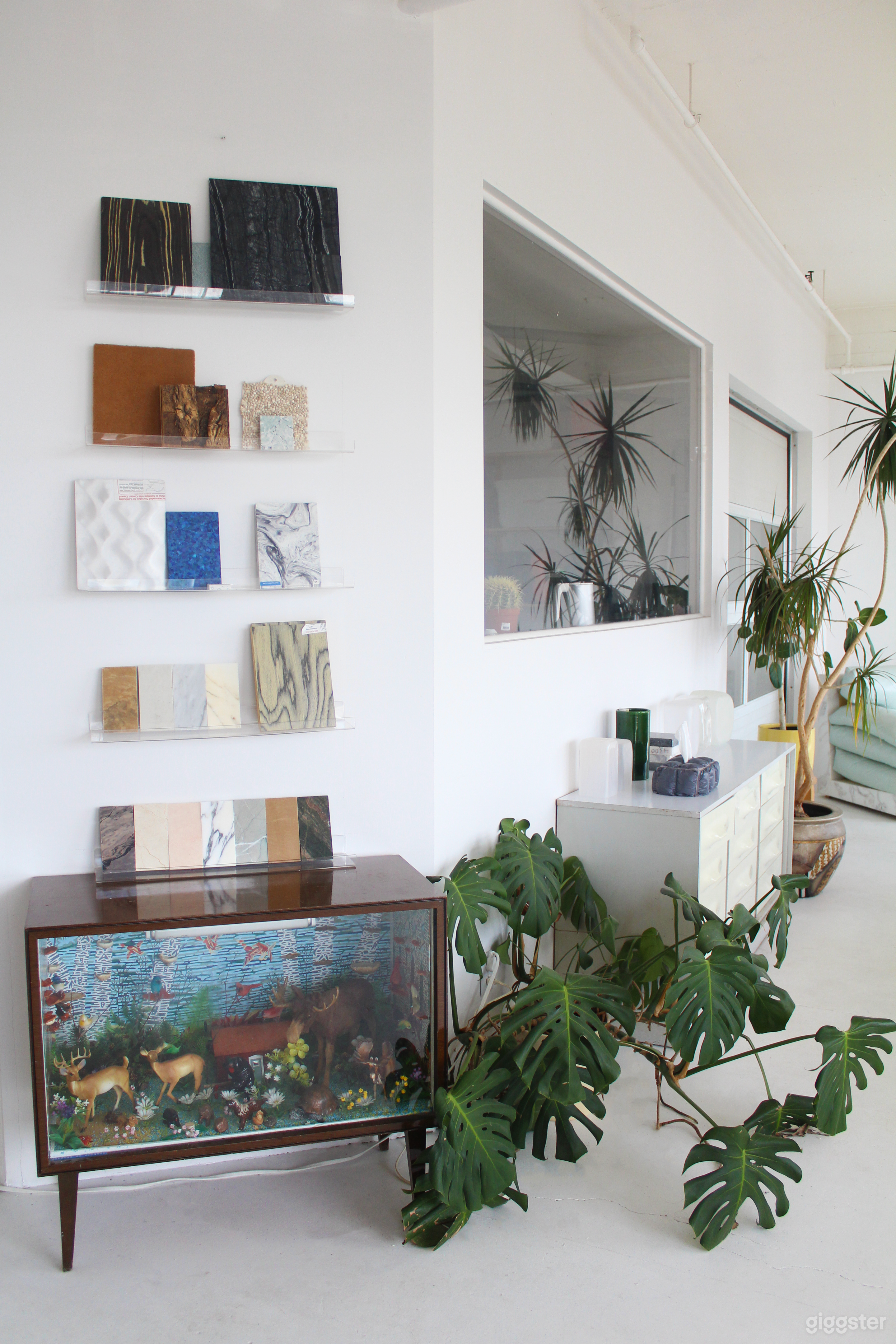 Interior Designer’s Studio Loft Office Photo 3