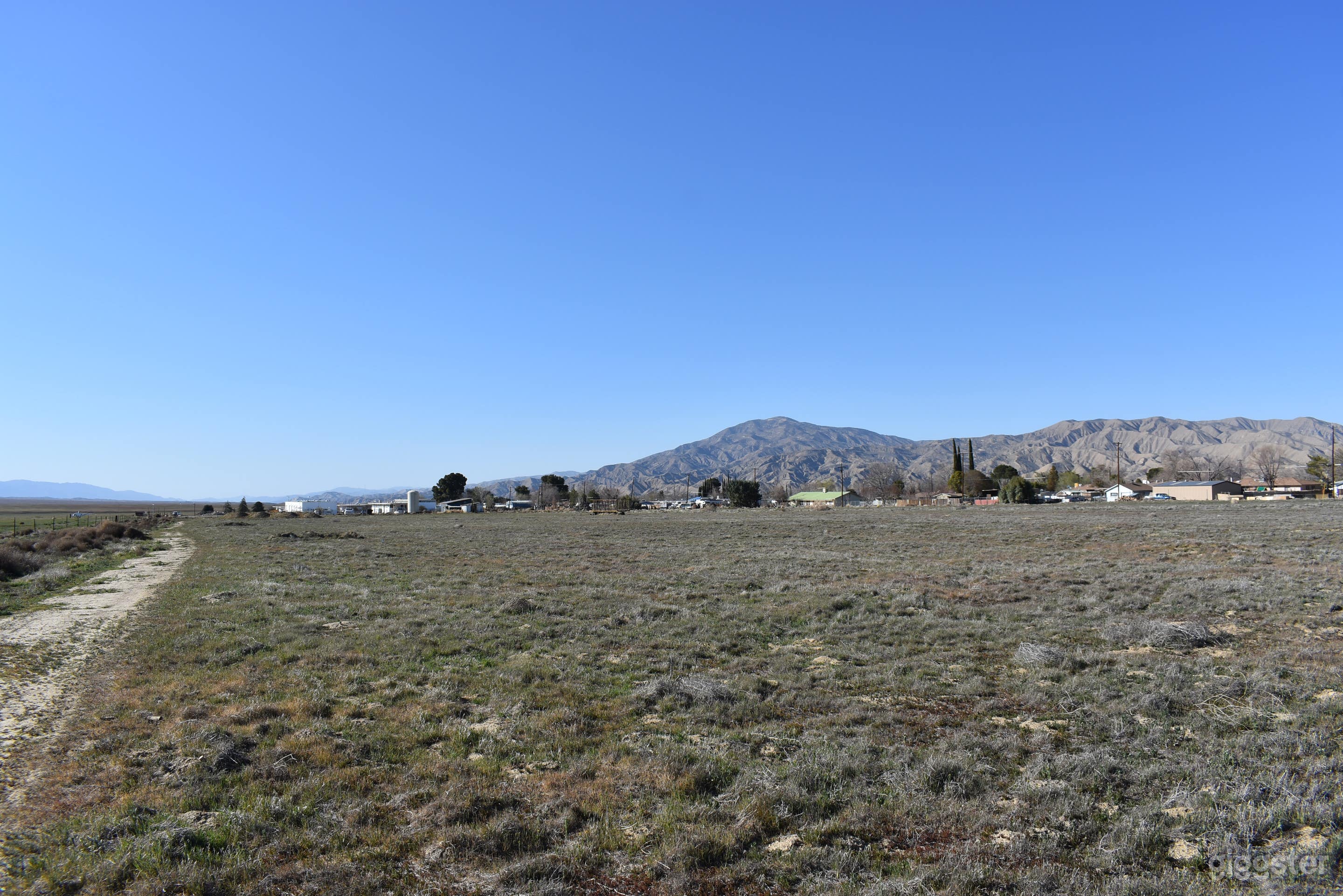 35 Acre Rangeland - CAMPSITE | EVENTS | PRODUCTION Photo 1