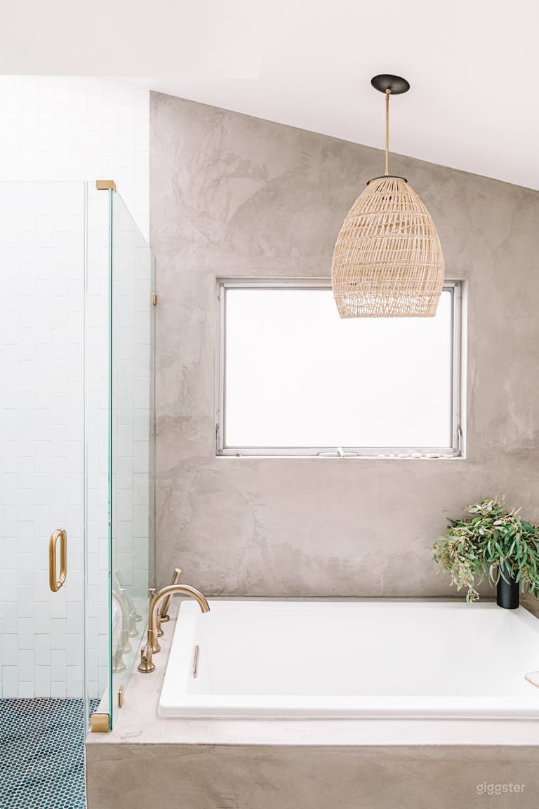  Spa-like master bathroom 