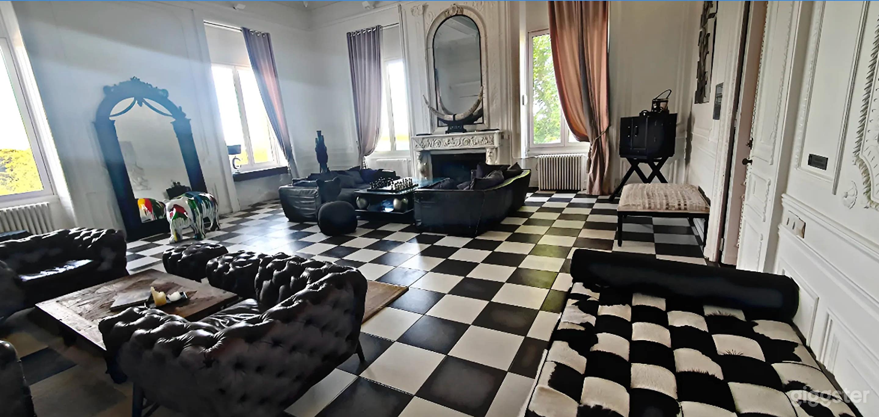 Photo de Grande salle de réception polyvalente 2