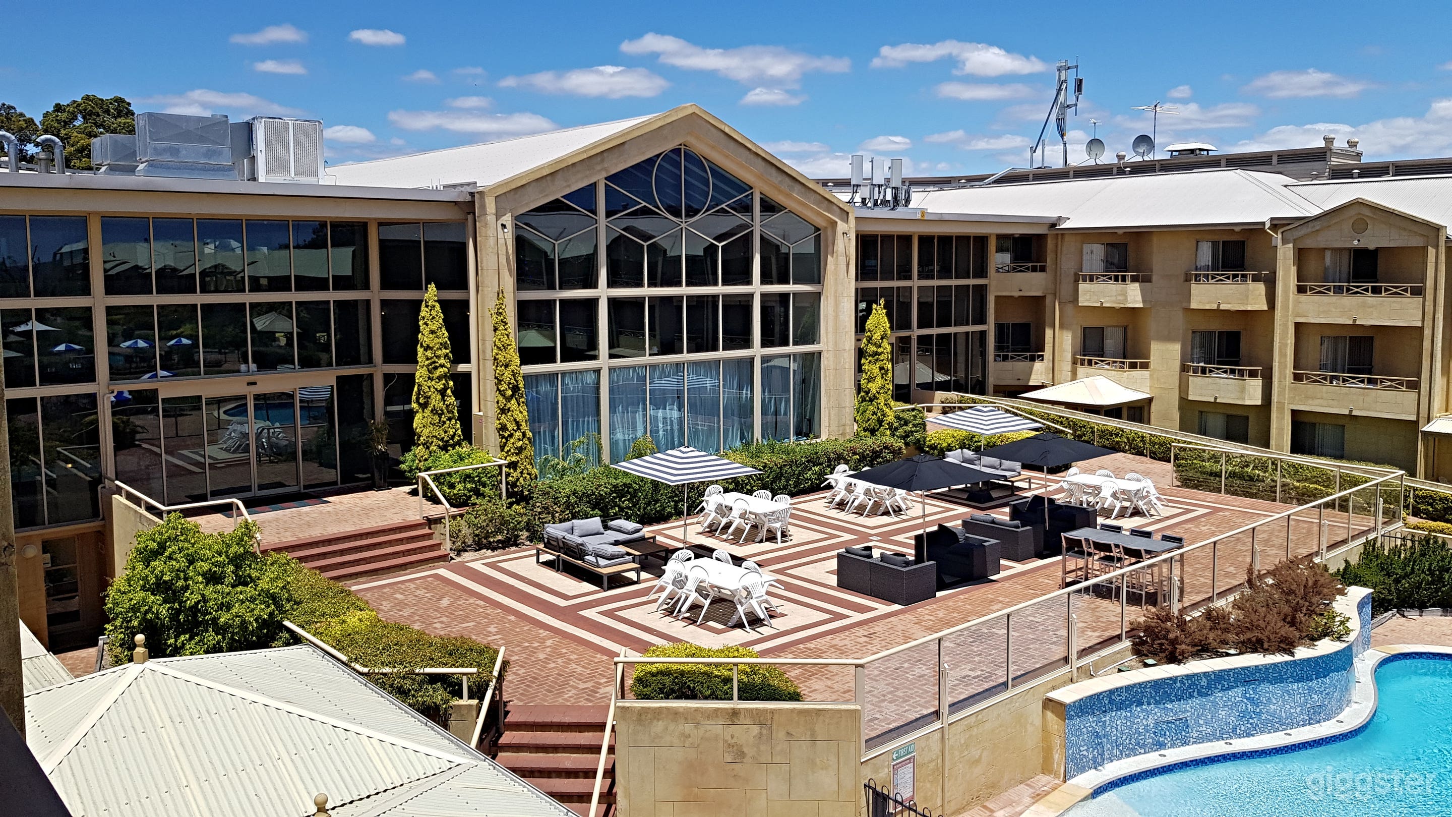 Outdoor Venue (Atrium location) Photo 1