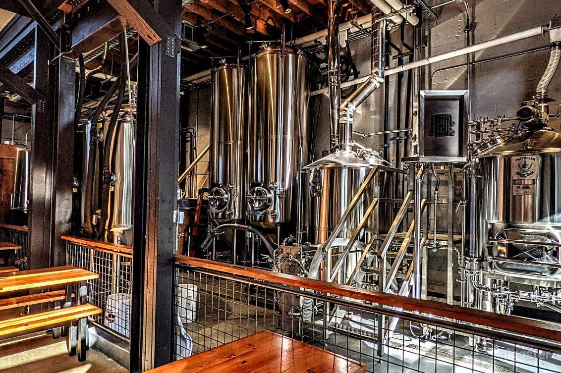 Enticing Taproom and Bar Photo 3