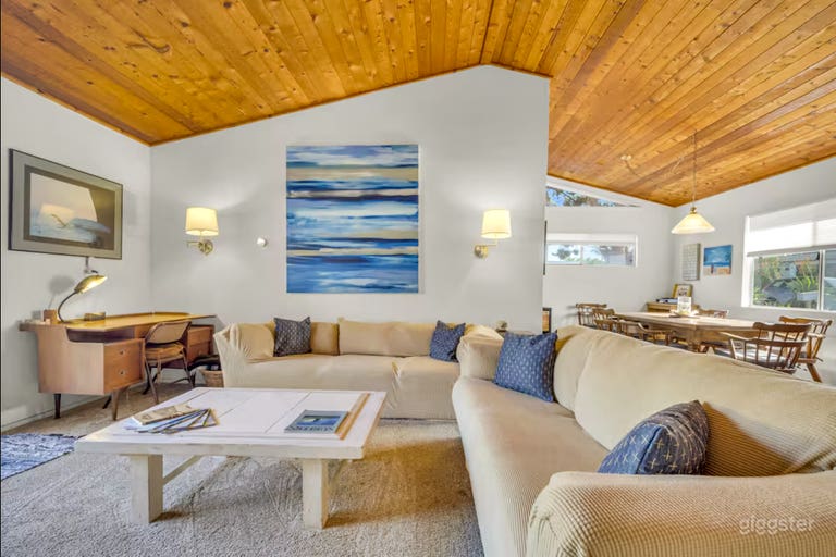  Versatile Modern Home with Natural Light 