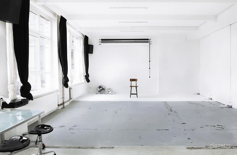  Daylight Topfloor Loft in Kreuzkölln 