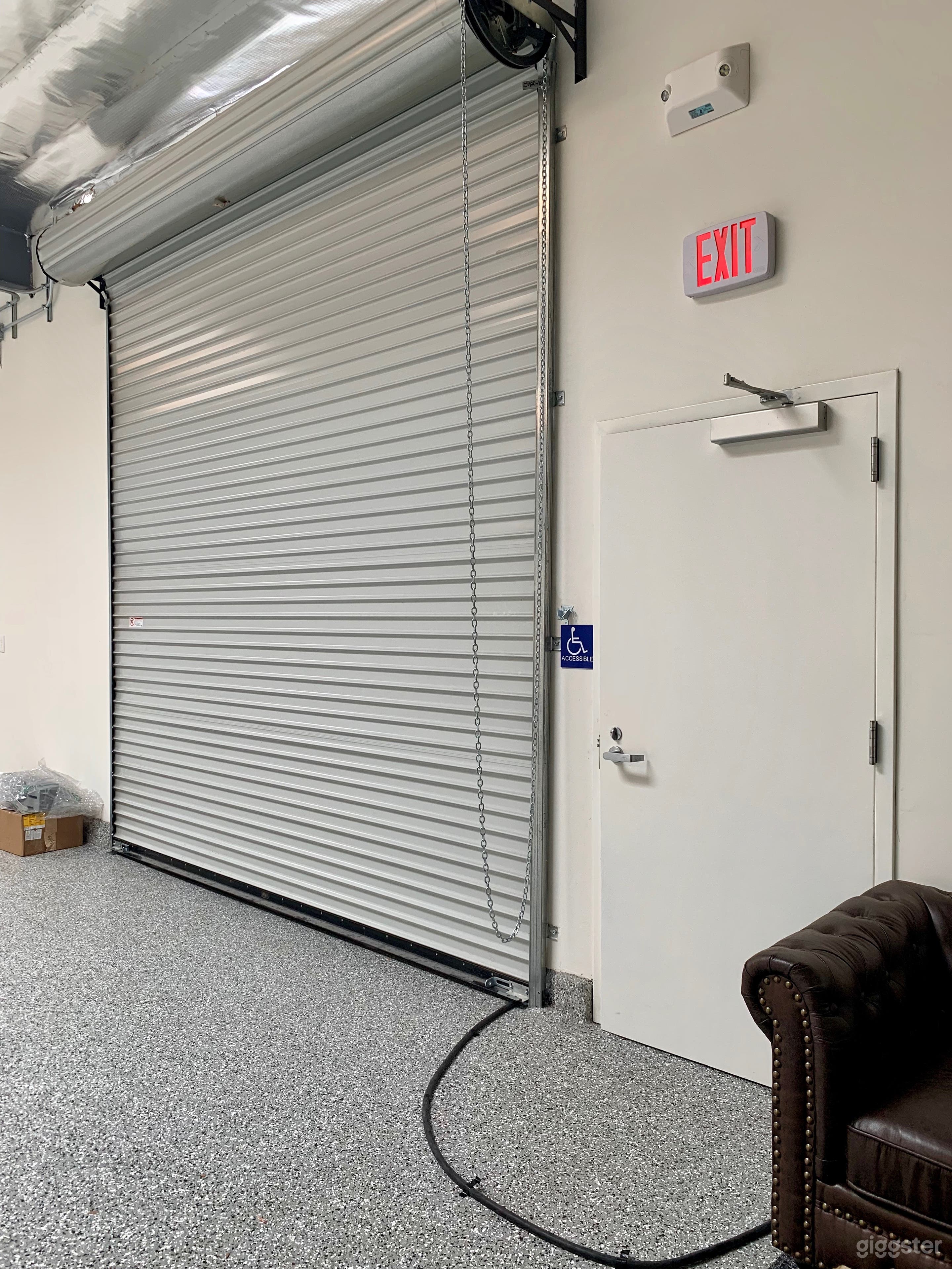 4000 sq ft. Flex Space Studio  Photo 3