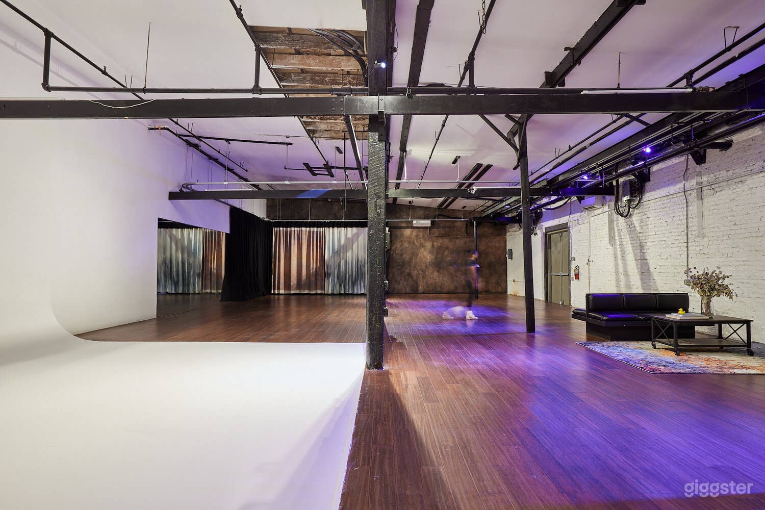 Stage 4 - Industrial Dance Studio with Cyc Photo 4