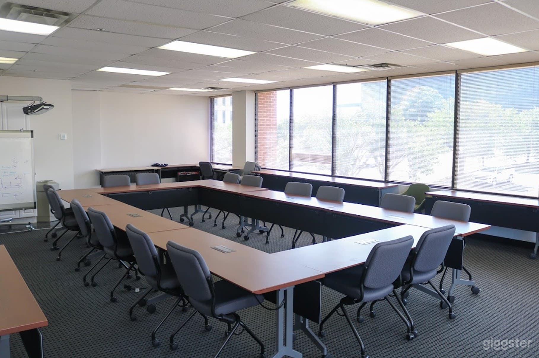 Spacious 20-Seater Conference Room with TV &amp; White Board Photo 4