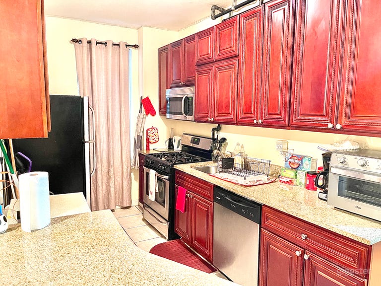  Kitchen in Dyckman Manhattan For Film & Production 