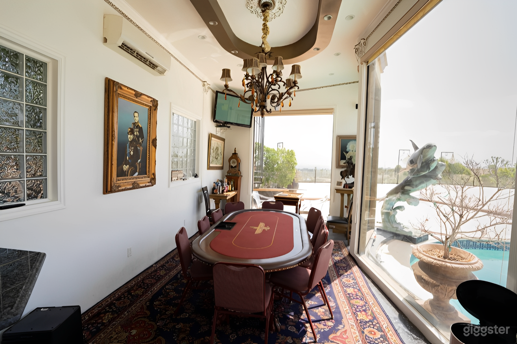 Spacious Encino Hills Estate for Events & Productions Photo 4