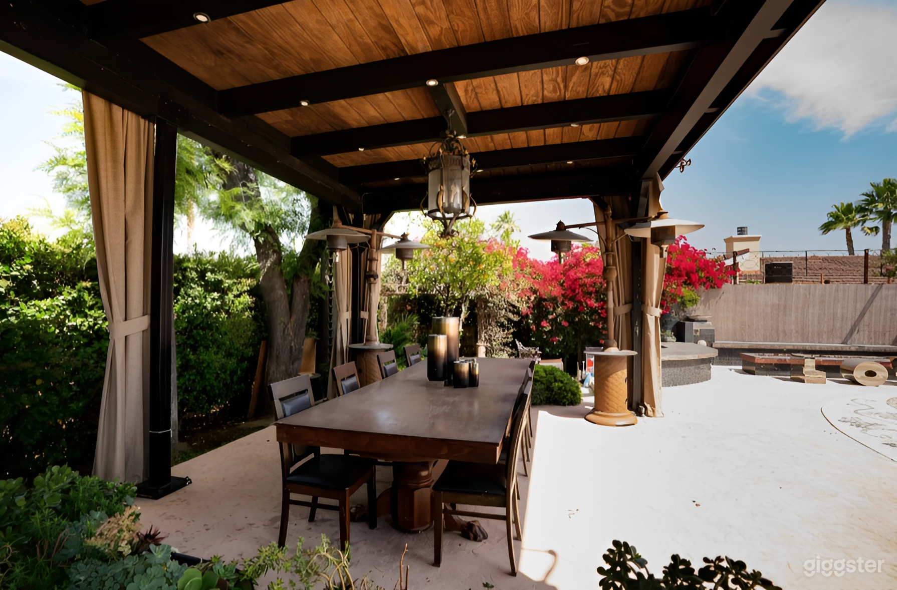 Spacious Encino Hills Estate for Events & Productions Photo 3