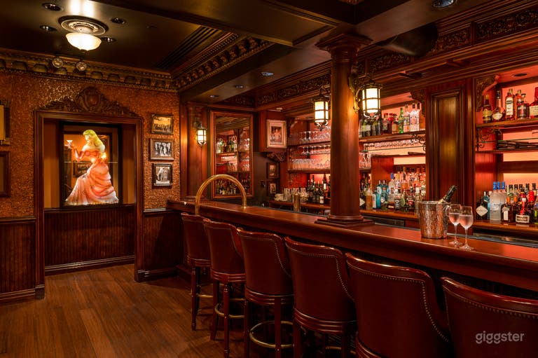  Speakeasy Cabaret Supper Club Studio Basement 