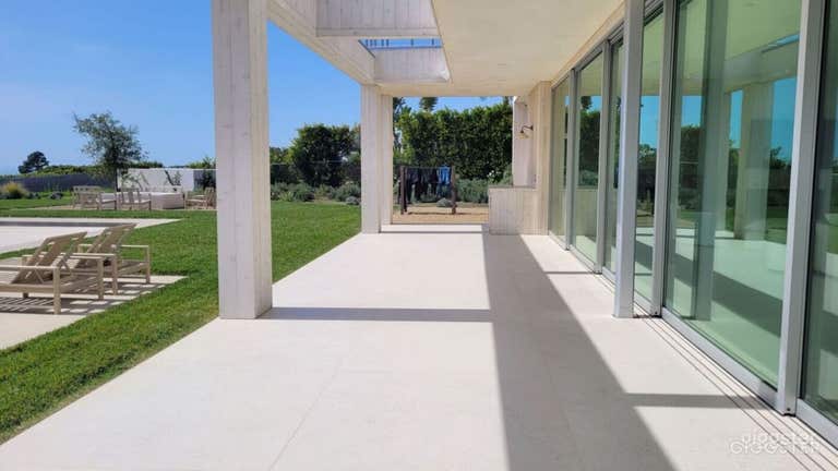  #404 Modern Malibu Pool with Guest house 