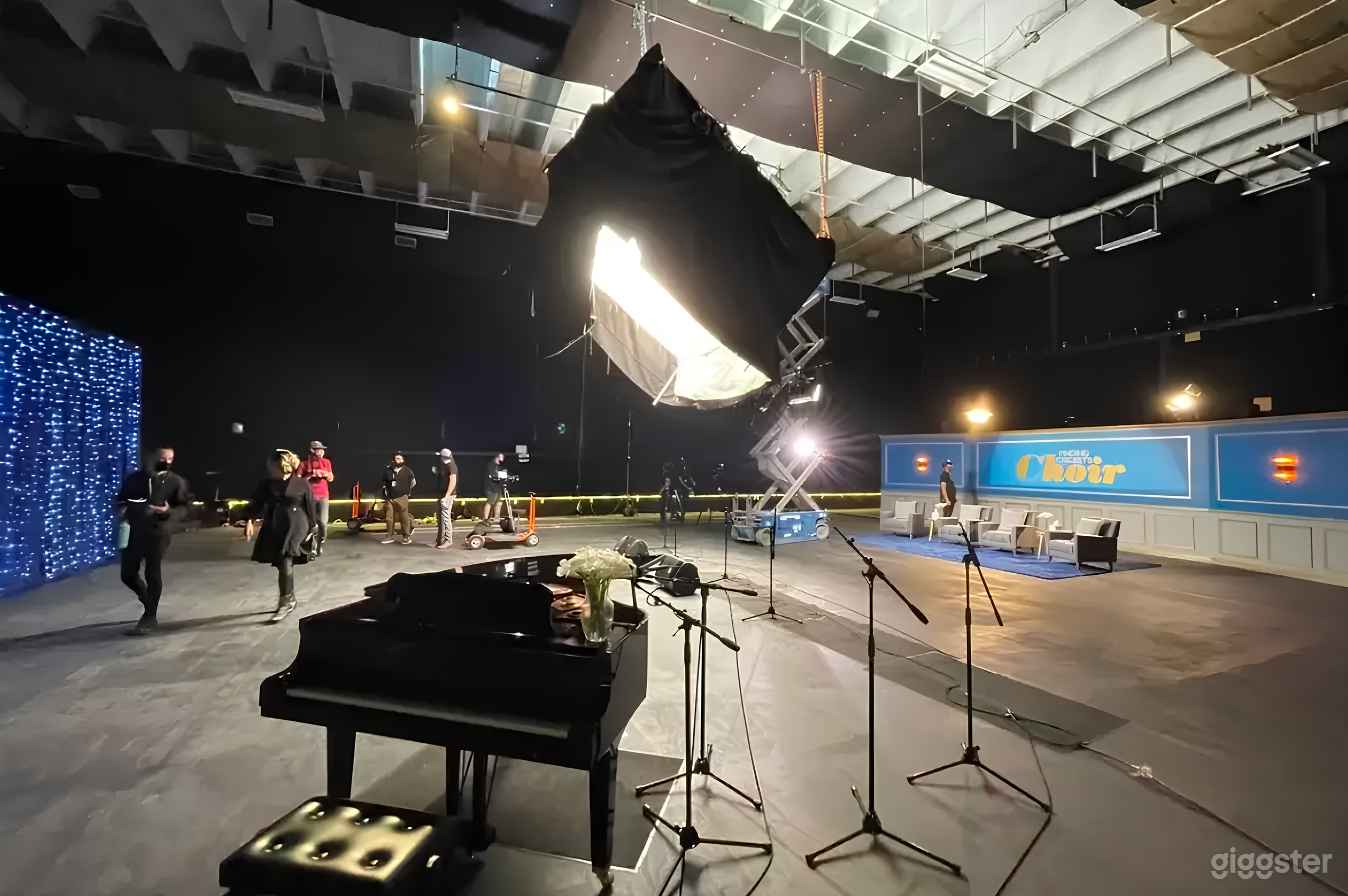 Versatile Film Studio Available in LA Photo 4