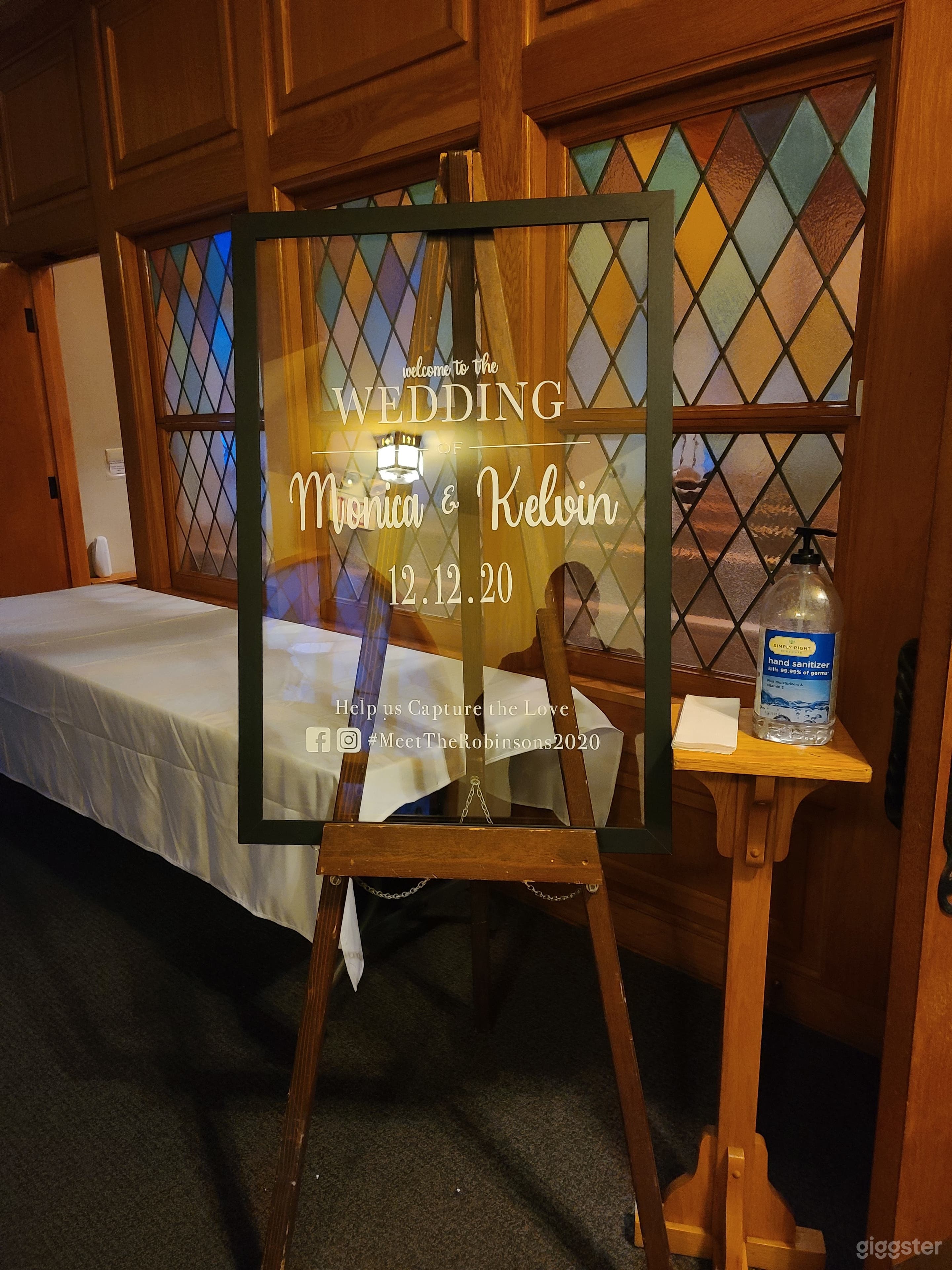 The Center Wedding Chapel/Sanctuary Photo 4