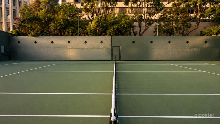  Private Luxury Tennis Court with Cinematic DTLA Skyline 